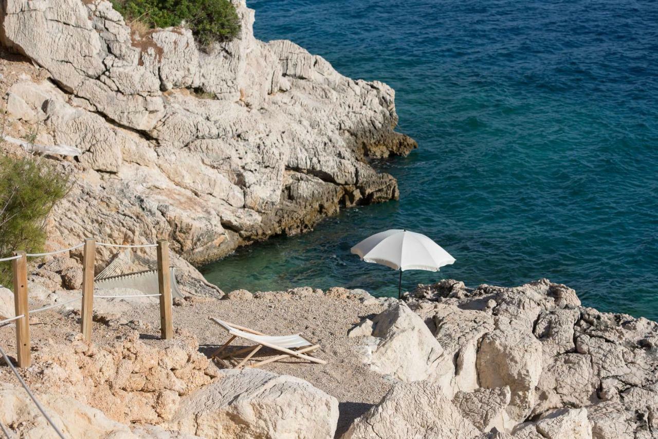 Apartments Vela Sollis Marusici  المظهر الخارجي الصورة