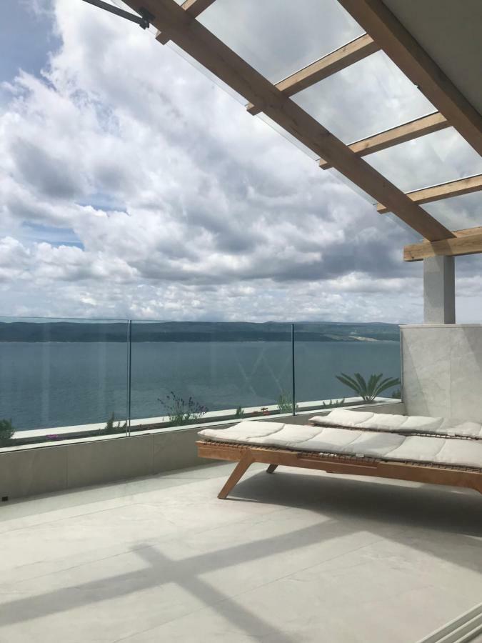 Apartments Vela Sollis Marusici  المظهر الخارجي الصورة